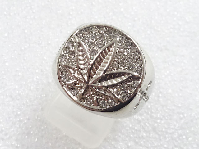CRYSTAL FASHION RING / JP SIZE 19
